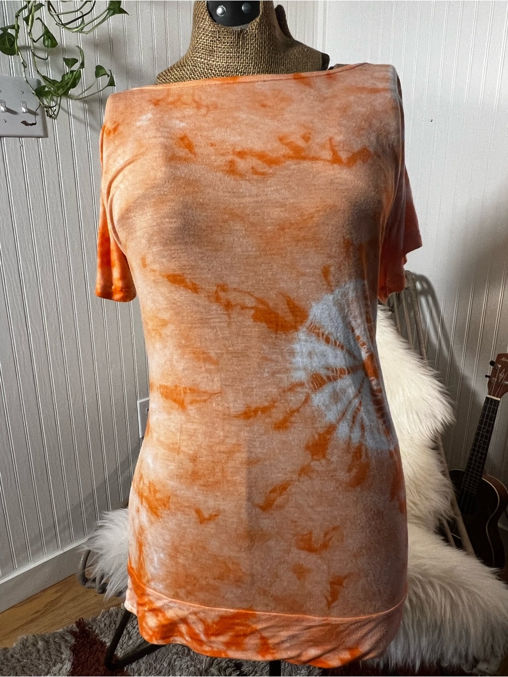 VTG Tie-Dye Orange Short Sleeve Women's Top